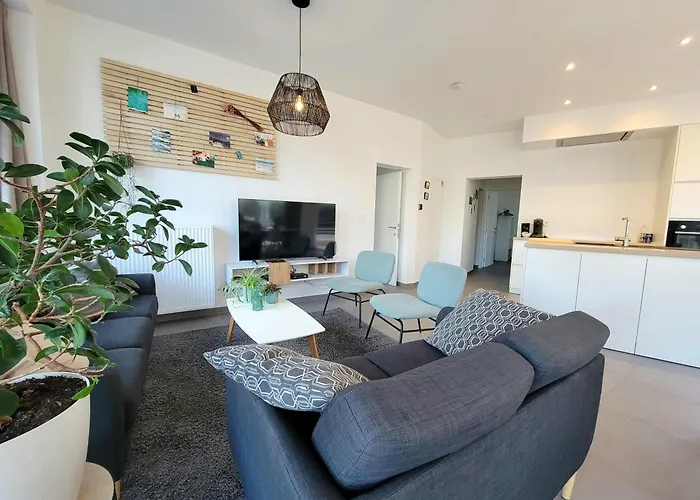 Family Apartment On The Ground Floor With Terrace - Panne A Cote